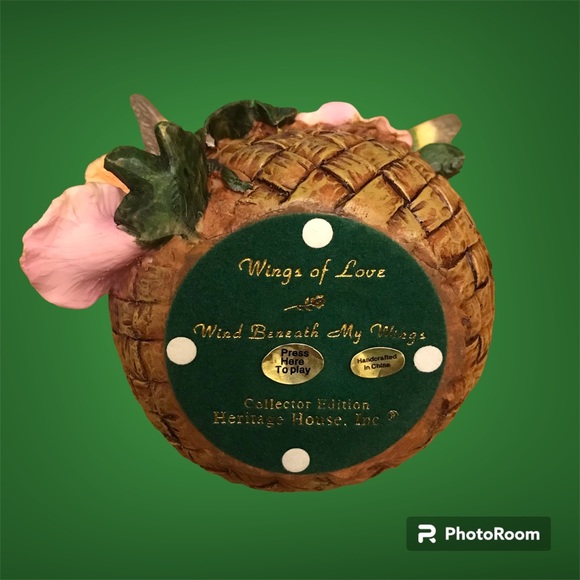 Heritage House Basket of Springtime DeVinci Bonded Porcelain Sculpture |Limited - Picture 8 of 15